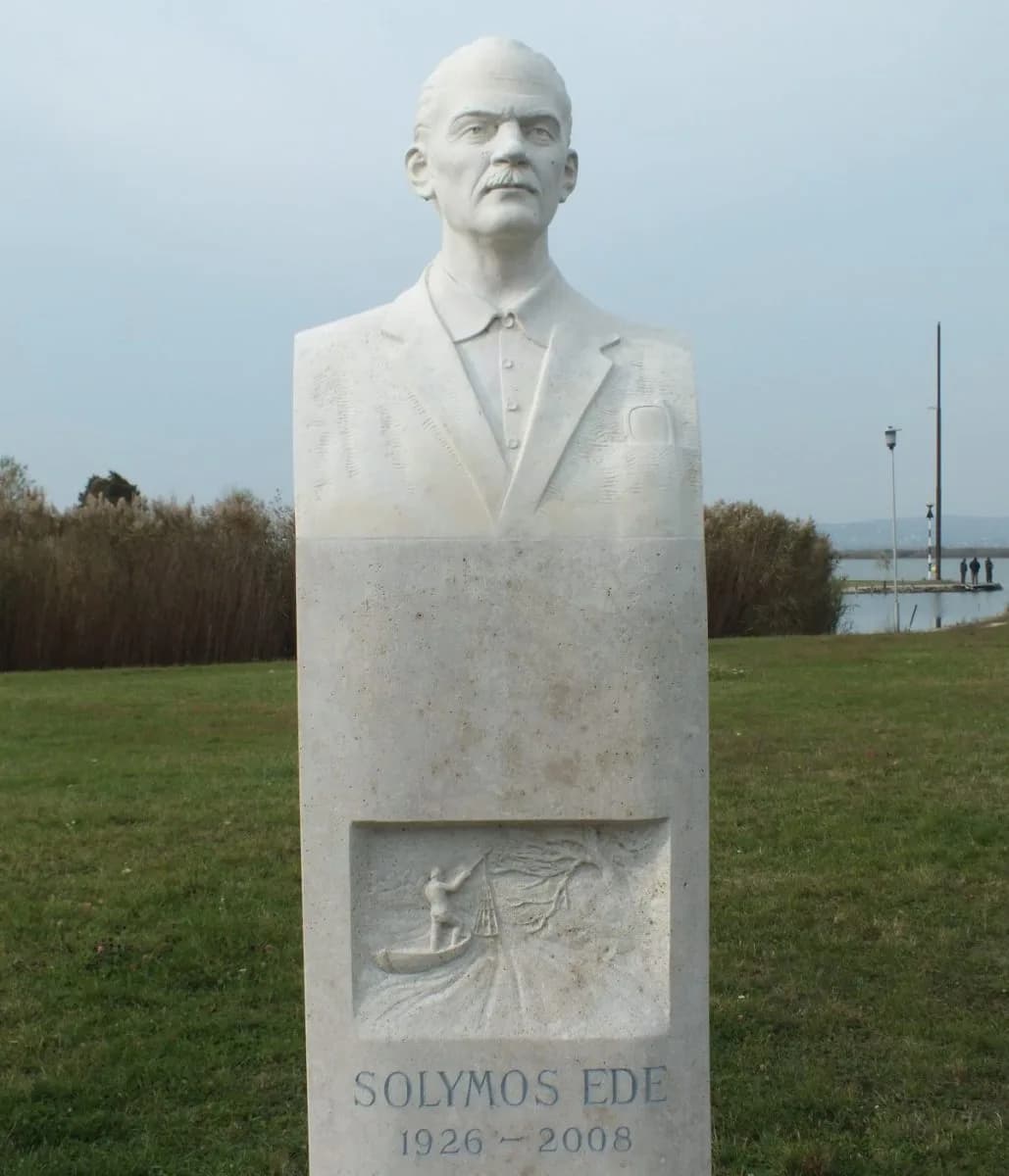 Tóparti szoborpark