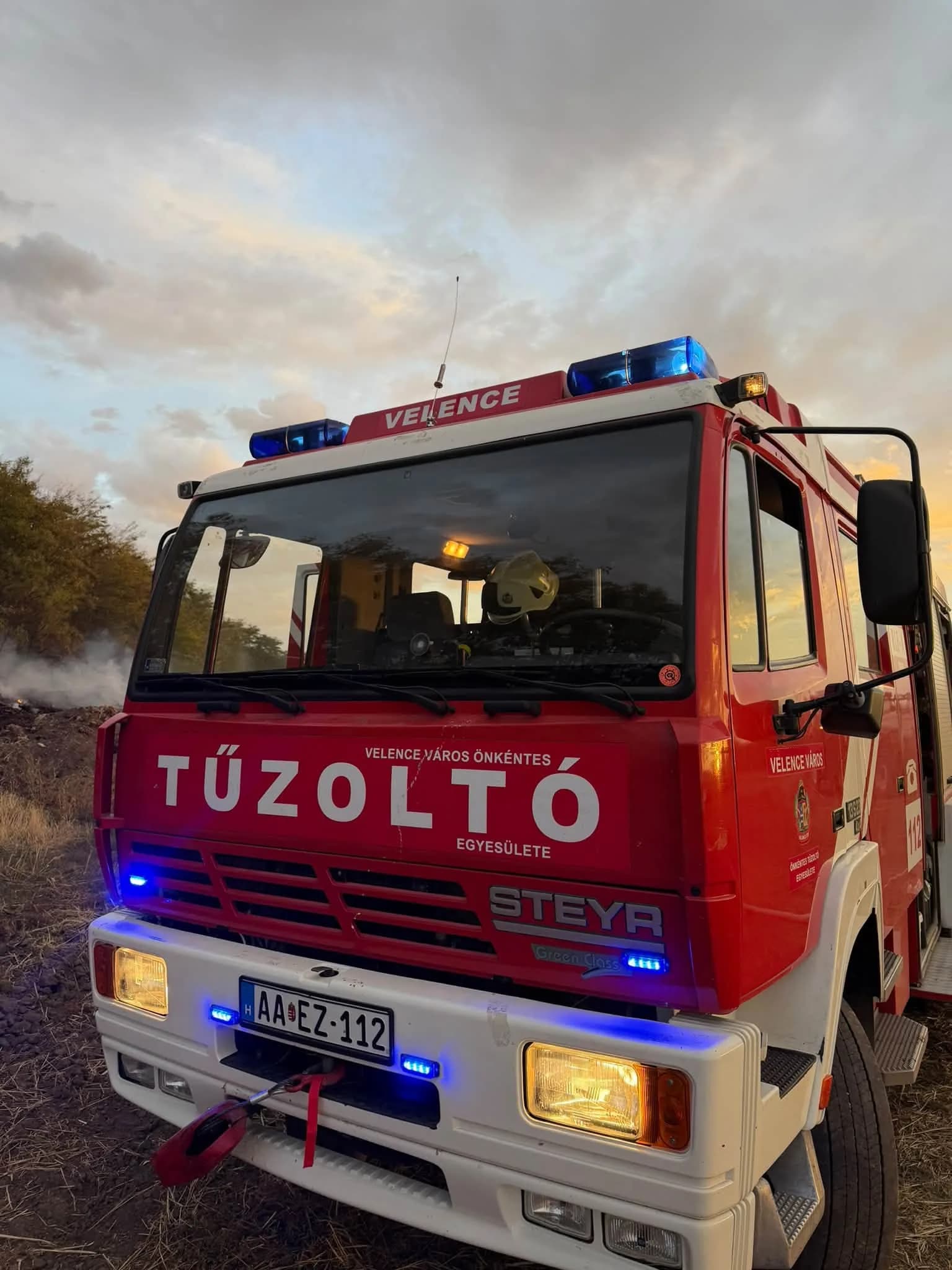Tűz keletkezett az Entz Ferenc Mezőgazdasági Technikum területén Velencén