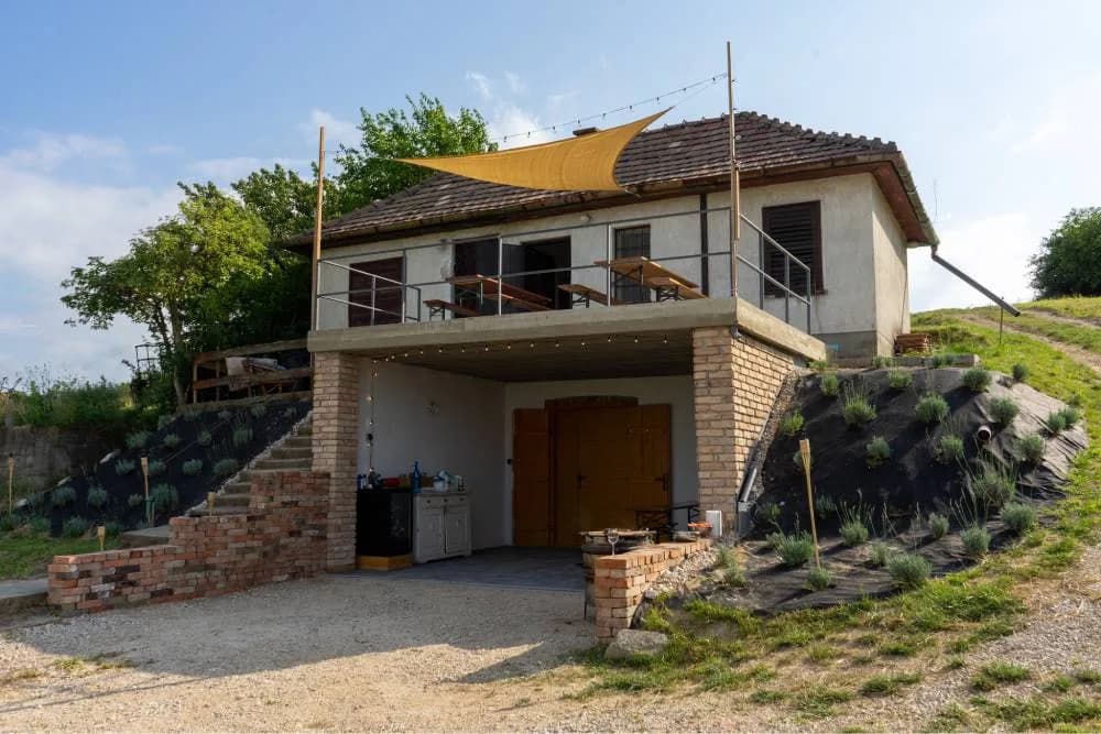 Boroslány Borműhely